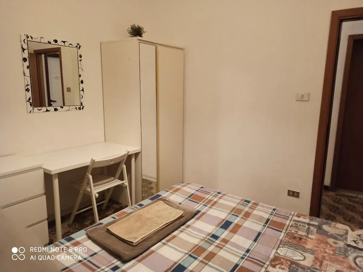 A Casa Vittoria Bed & Breakfast Casalecchio Di Reno 3*,  Italy